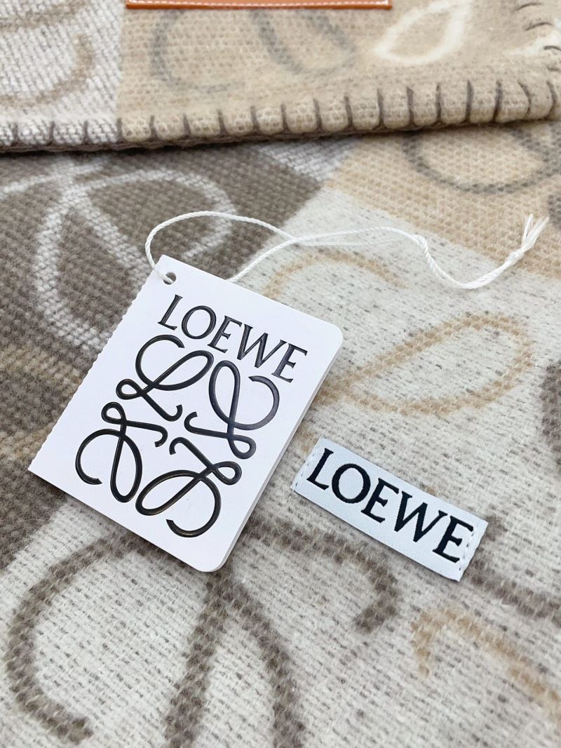 Loewe Scarf